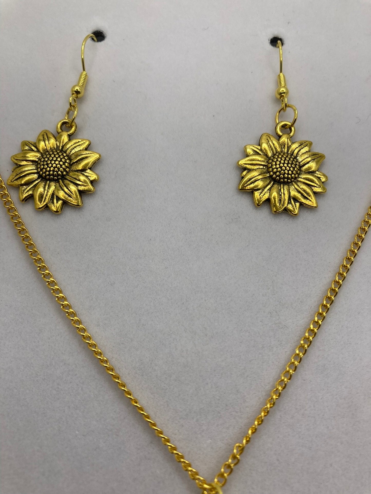 Gold Bee and Flower Necklace and Earring w Rhinestone Trim with Specialty Chain. Jewelry for outdoors, nature lovers Set 2