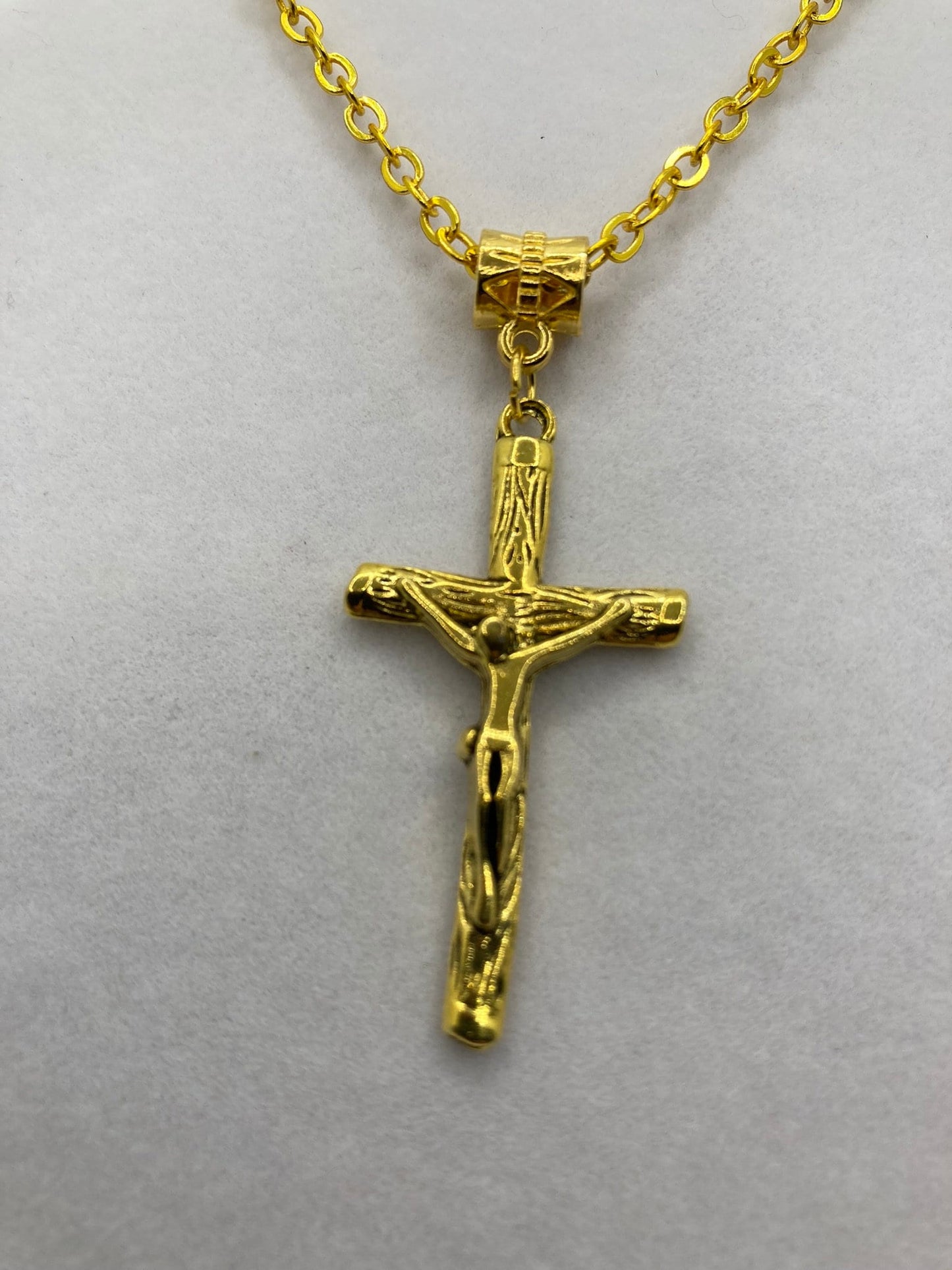 Gold Tone Cross Necklace with Specialty Chain, Southwest, Religious and Country Jewelry Style 1